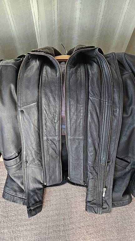 Giacche: Lederjacke – Usato da Rotkreuz venduto da Rolv.522 4