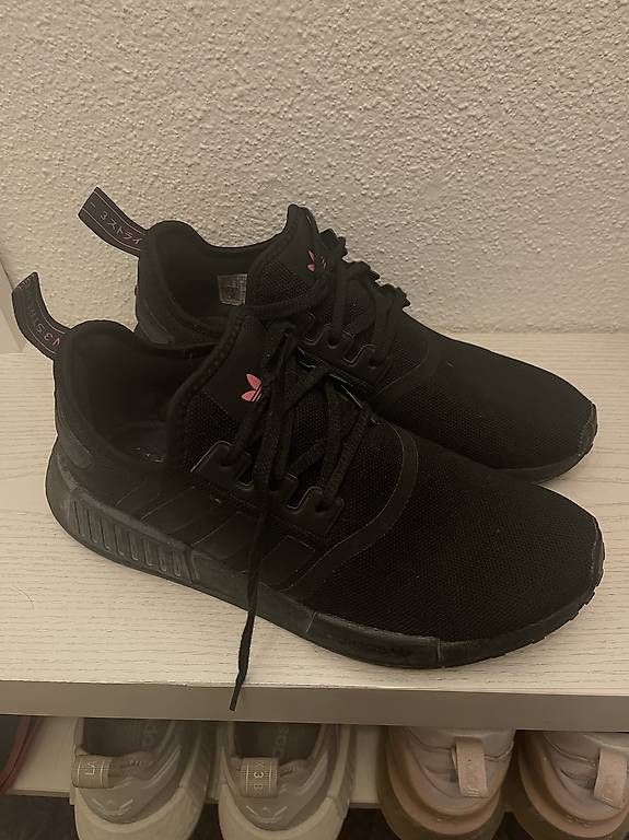 Scarpe da uomo: Adidas NMD Schwarz – Usato da Zürich venduto da Denise1743