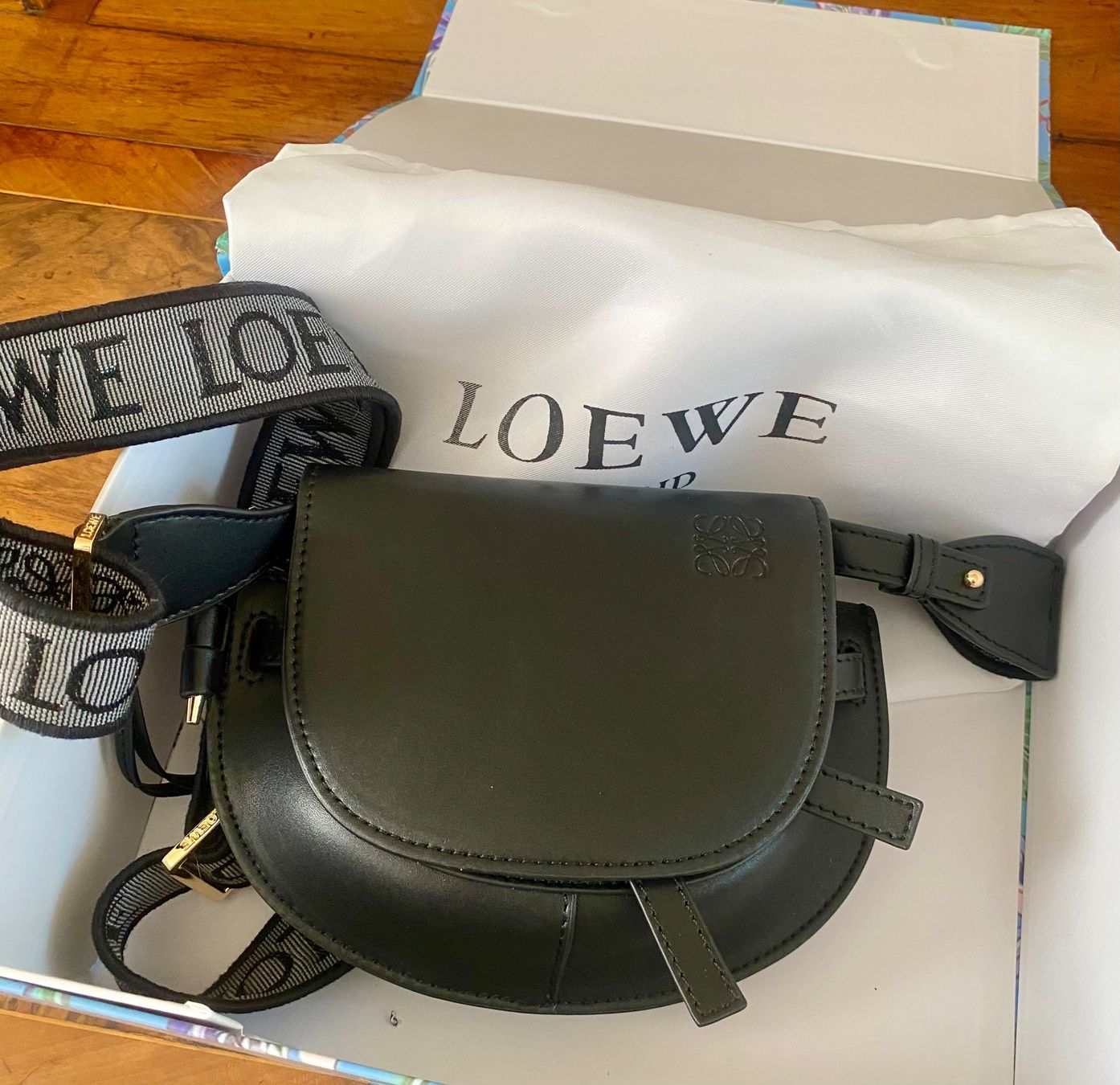 Loewe Borse da donna: LOEWE LEDER MINI 'GATE' CROSSBODY – Nuovo (secondo la descrizione) da Zürich venduto da Sol65 3