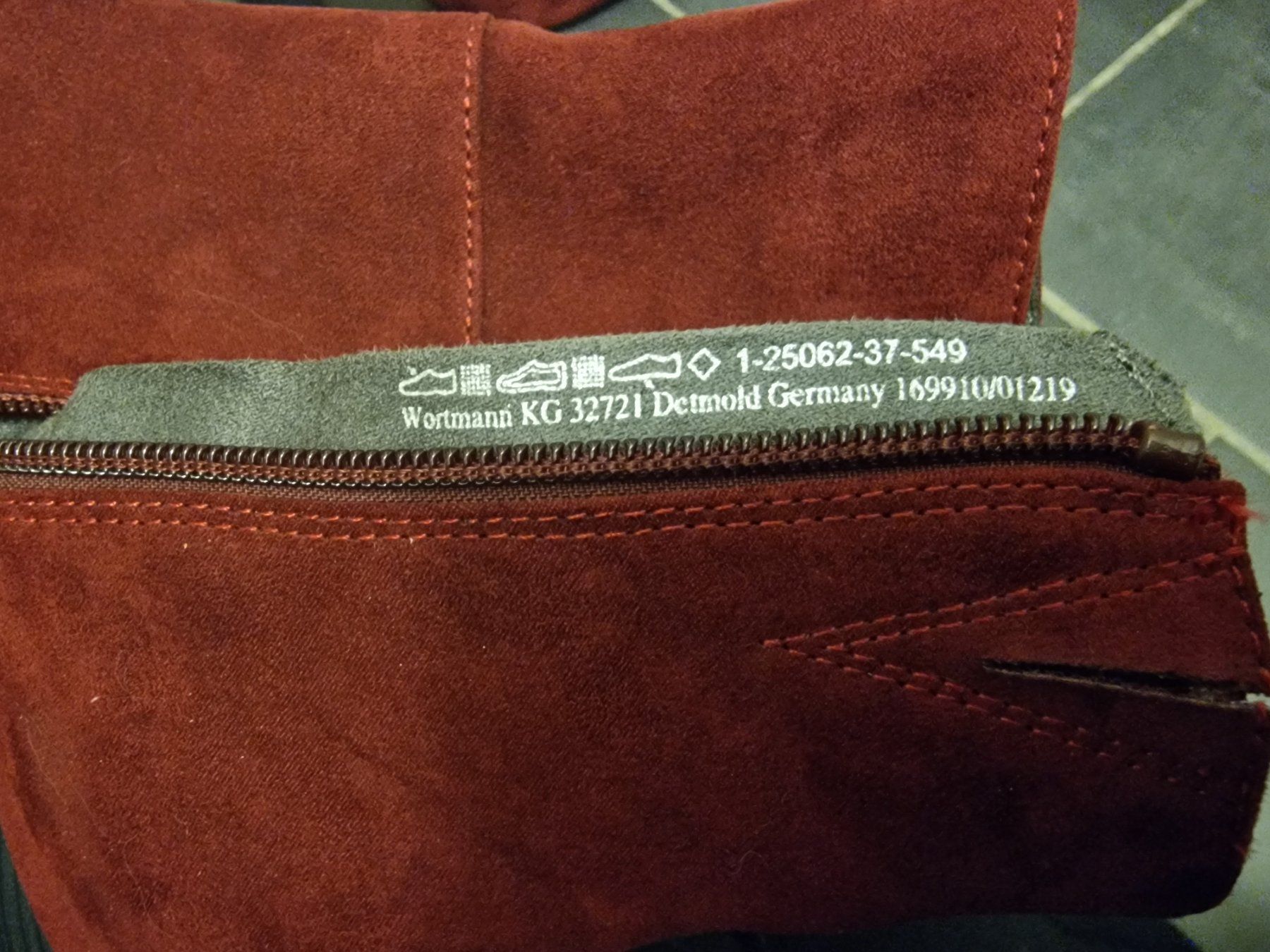 Tamaris Damenschuhe: Tamaris Stiefeletten, Gr. 39, bordeaux – Neu (gemäss Beschreibung) aus Wädenswil von Gabinomi 7