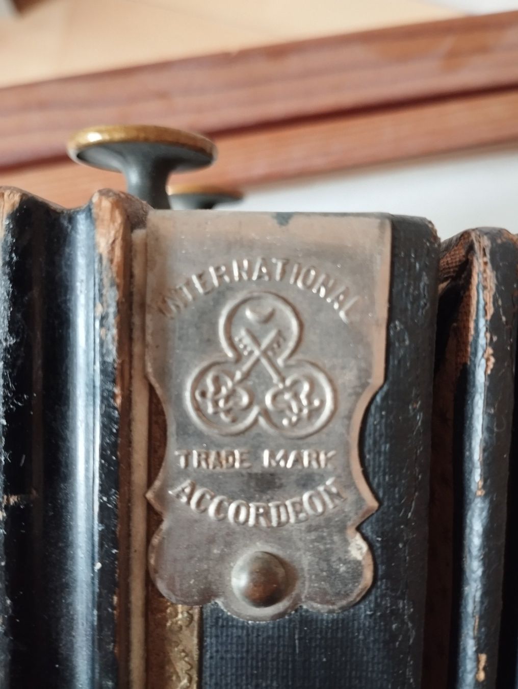 Musikinstrumente: Antikes Handörgeli – Gebraucht aus Effretikon von Foni974 1