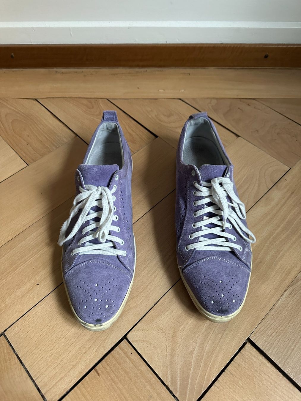 Herrenschuhe: Wildleder Sneaker lila 44 – Gebraucht aus Zürich von Diazaio 1
