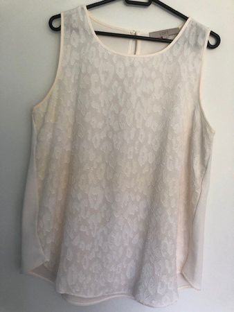 Damentop creme, Gr. M, neu, Marke Loft