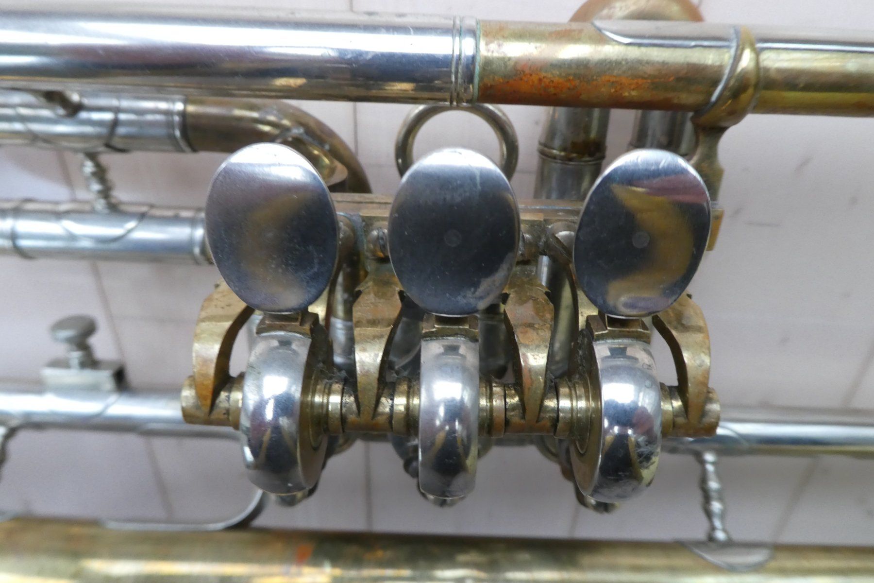 Strumenti musicali: B-Trompete Messing/Silber (Anton Pini 1954) – Usato da Au ZH venduto da Osterhase4 7