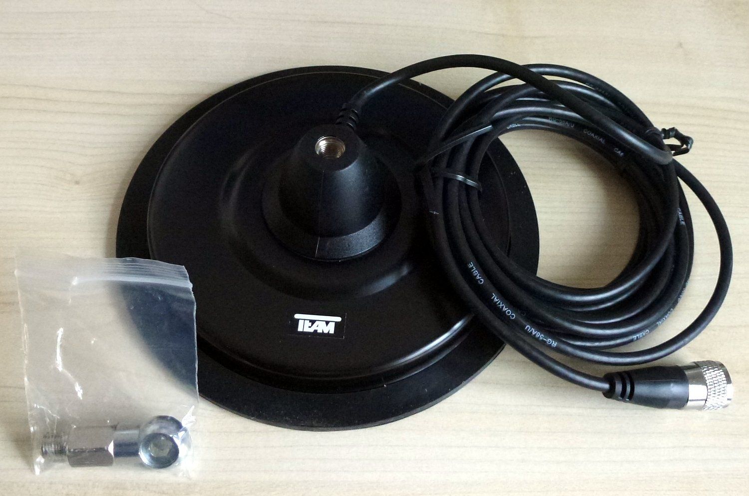 Radiocomunicazione: Magnetfuss 3/8" und DV-Adapter NEU – Nuovo e nell'imballaggio originale da Wetzikon ZH venduto da kleinerfunk 1