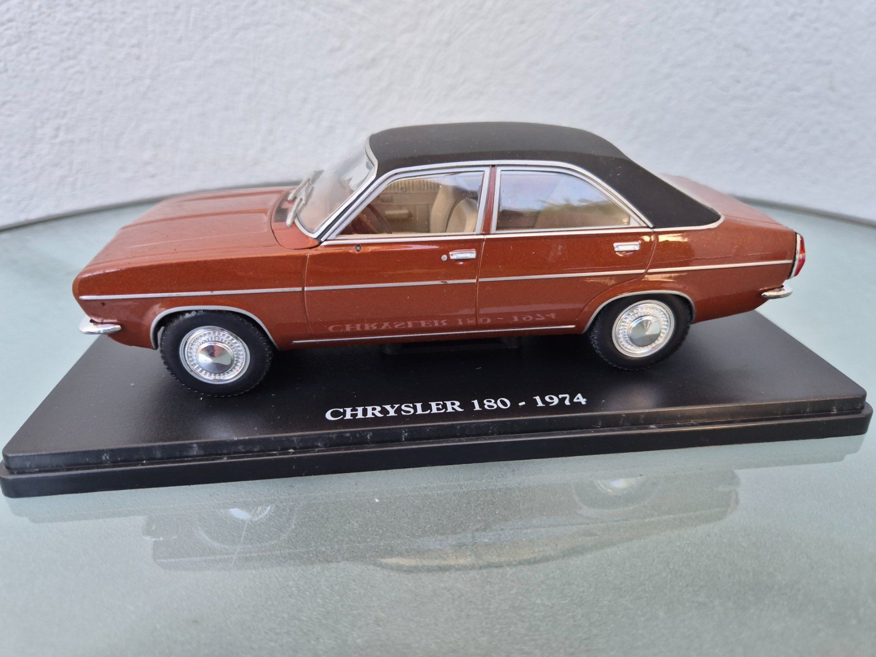 Chrysler Modellini d'auto: Chrysler 180 von Hachette.1:24 – Nuovo (secondo la descrizione) da Oberbuchsiten venduto da laffite54
