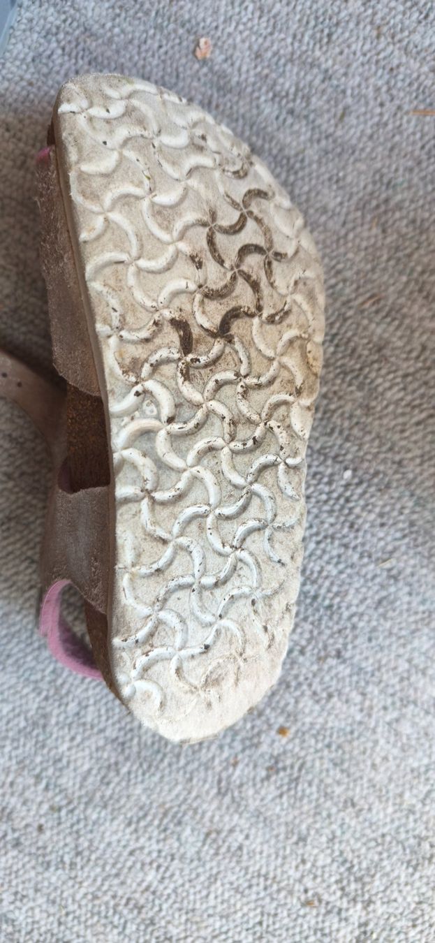 Birkenstock Schuhe für Jungen: Sandalen Kinder – Gebraucht aus Winterthur von OldShatterhand1. 1