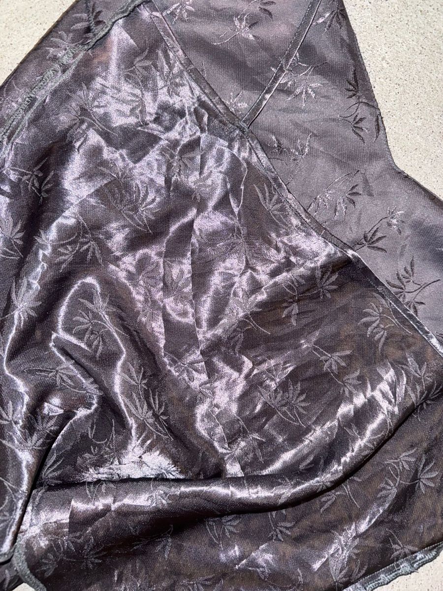 Top: vintage top in flower optic grey – Usato da Oberhofen Thun'see venduto da 61archive 3