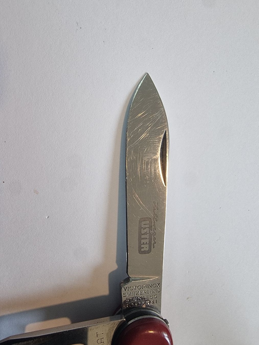 Victorinox Coltelli tascabile: Victorinox Sackmesser rot mit Ledertasche, gebraucht – Usato da Olten venduto da Mezopotamya 3