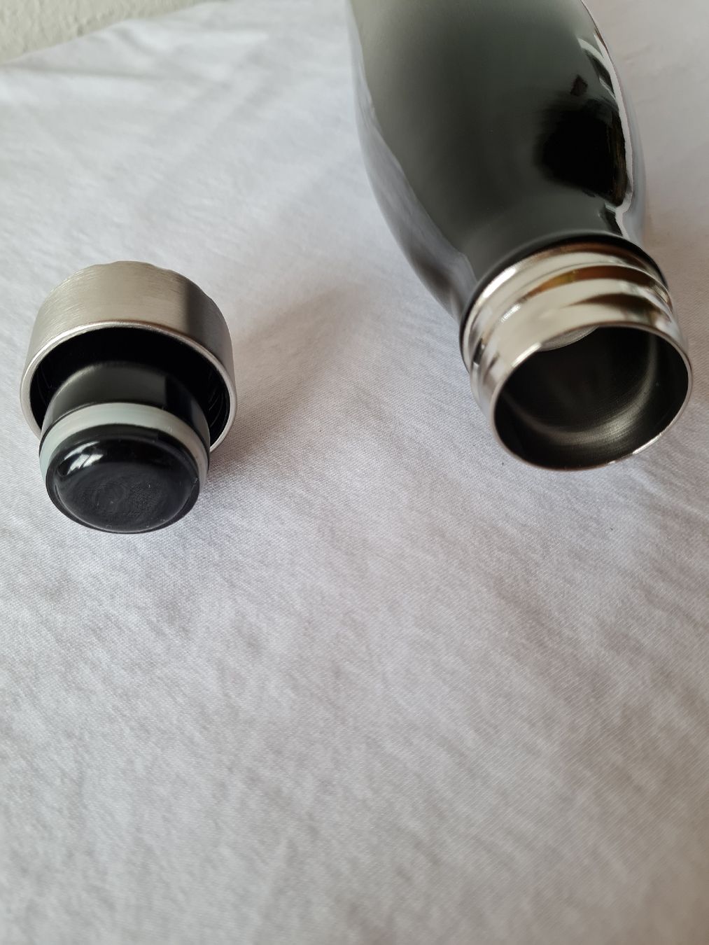 Borracce & Thermos: Trinkflasche - Schwarz – Nuovo e nell'imballaggio originale da Maur venduto da Tashi010 2