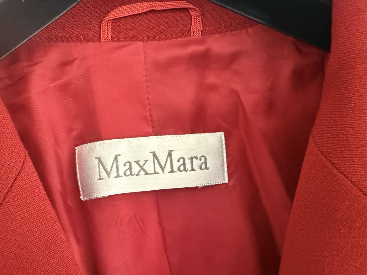 Max Mara Jacken: Max Mara Vintage Jacke 100% Schurwolle – Gebraucht aus Liebefeld von Lalyle 1
