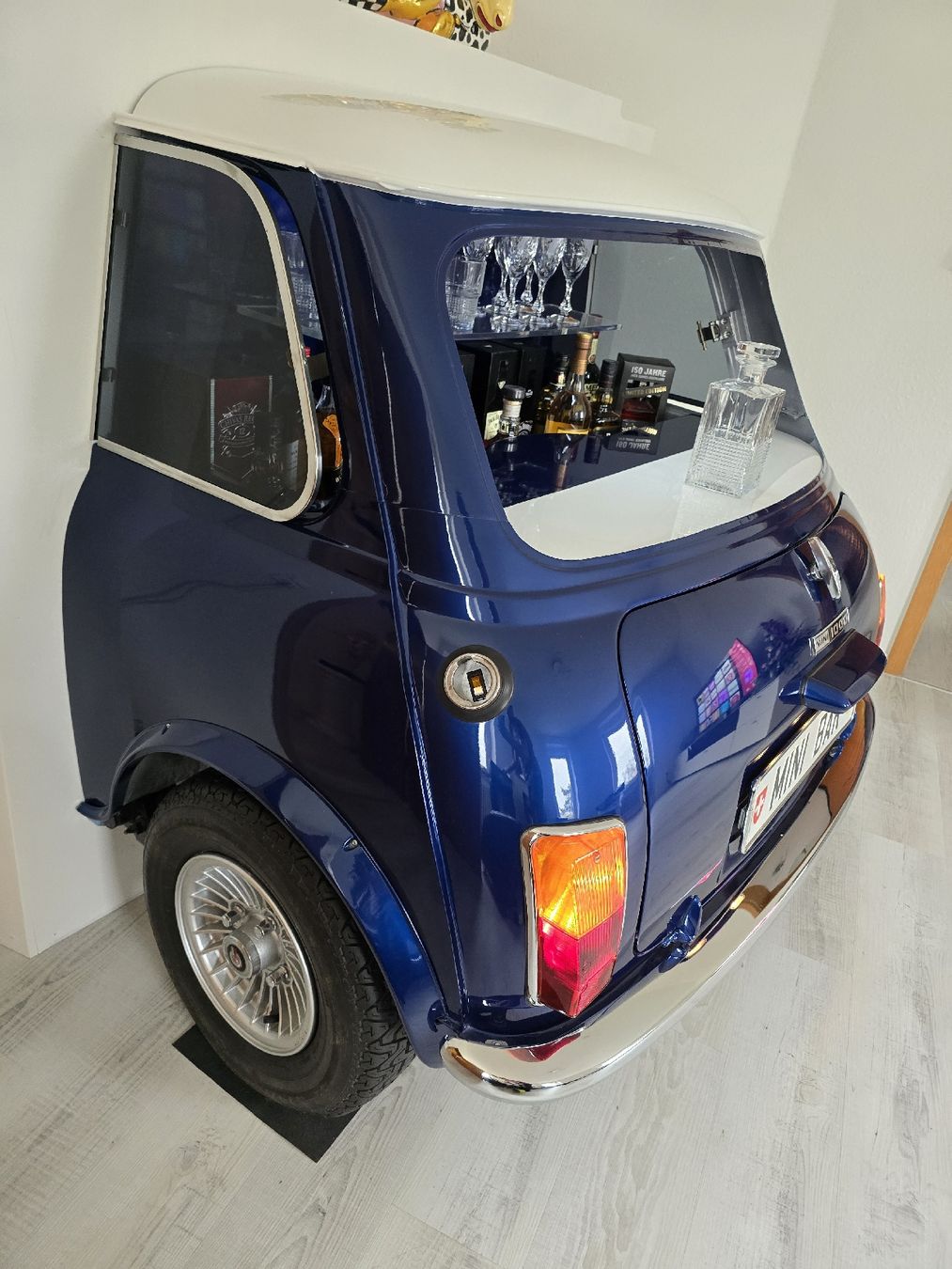 Automobili: Die einzig wahre Mini-Bar – Usato da Riehen venduto da helpathomebasel 2