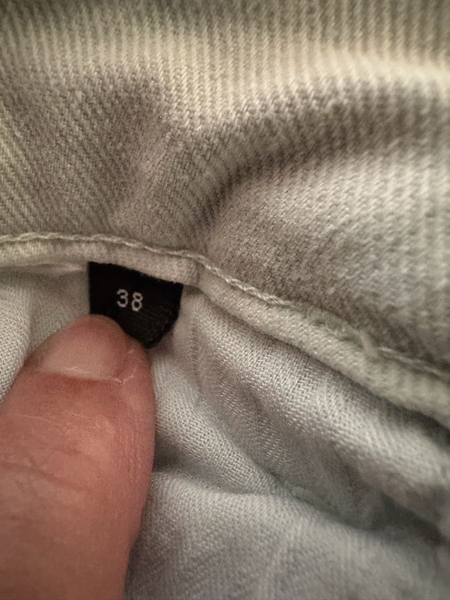 Opus Jeans: Jeans Opus helles mint, Gr 38. – Gebraucht aus Wiesendangen von Verkaufen03 3