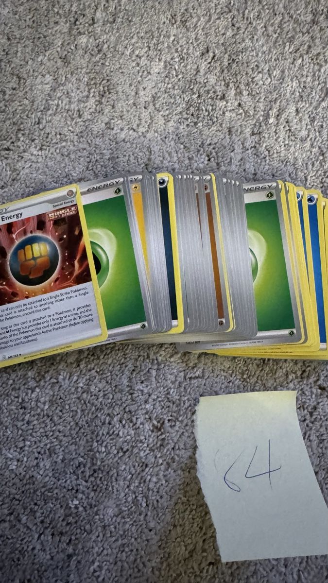 Pokémon Sammelbilder & Trading cards: 400 Pokemon Karten - Bulk Karten inkl Box – Neu (gemäss Beschreibung) aus Dietlikon von abd_7qwy 5