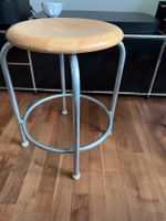Werkstatt Hocker 1 von 2 Embru???