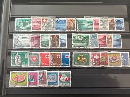 Pro Patria Lot auf Steckkarte gest. (R681)