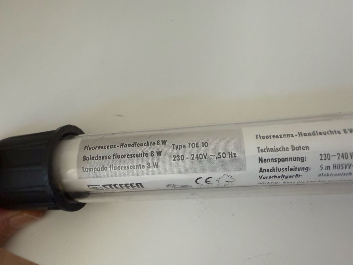Lampade: Fluorescent Handheld Light, 8W, Type TOE 10 - Great Price! – Nuovo (secondo la descrizione) da Zürich venduto da Vma_reuse 3
