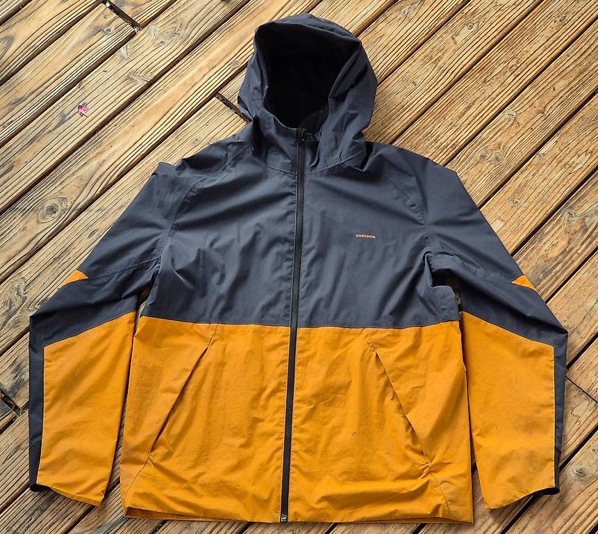 Decathlon Jacken & Mäntel: Quechua Kinder Regenjacke 143152, blau/orange – Gebraucht aus Luzern von Noosi88