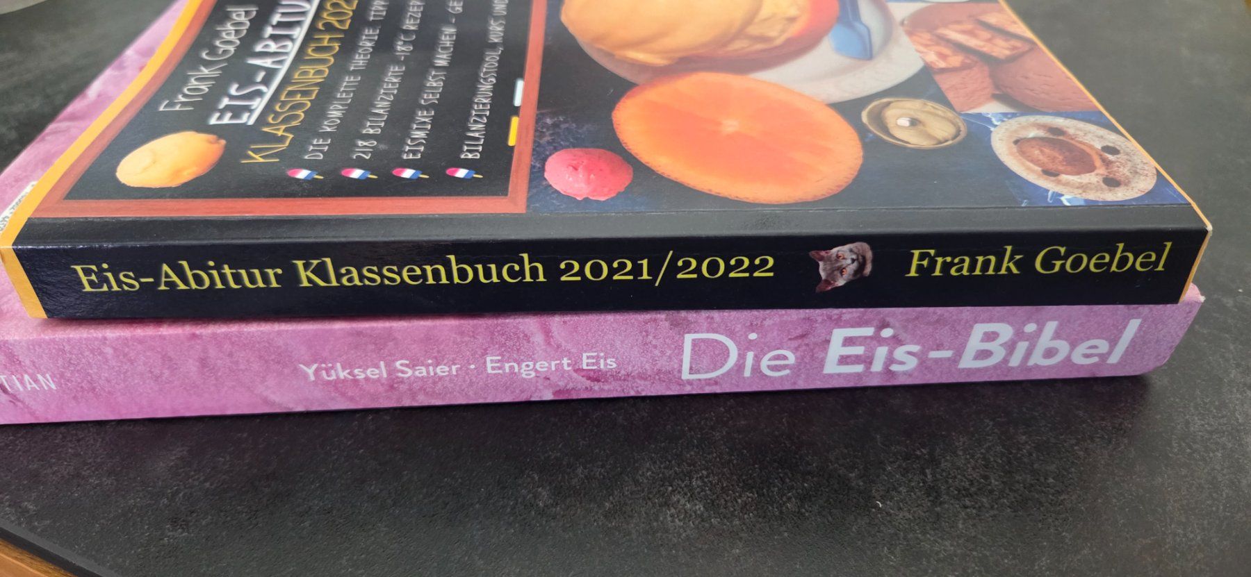 Bücher: 2 Bücher f. Glace machen:  Die Eis-Bibel / Eis- Abitur – Gebraucht aus Bremgarten b. Bern von Marge7979 1