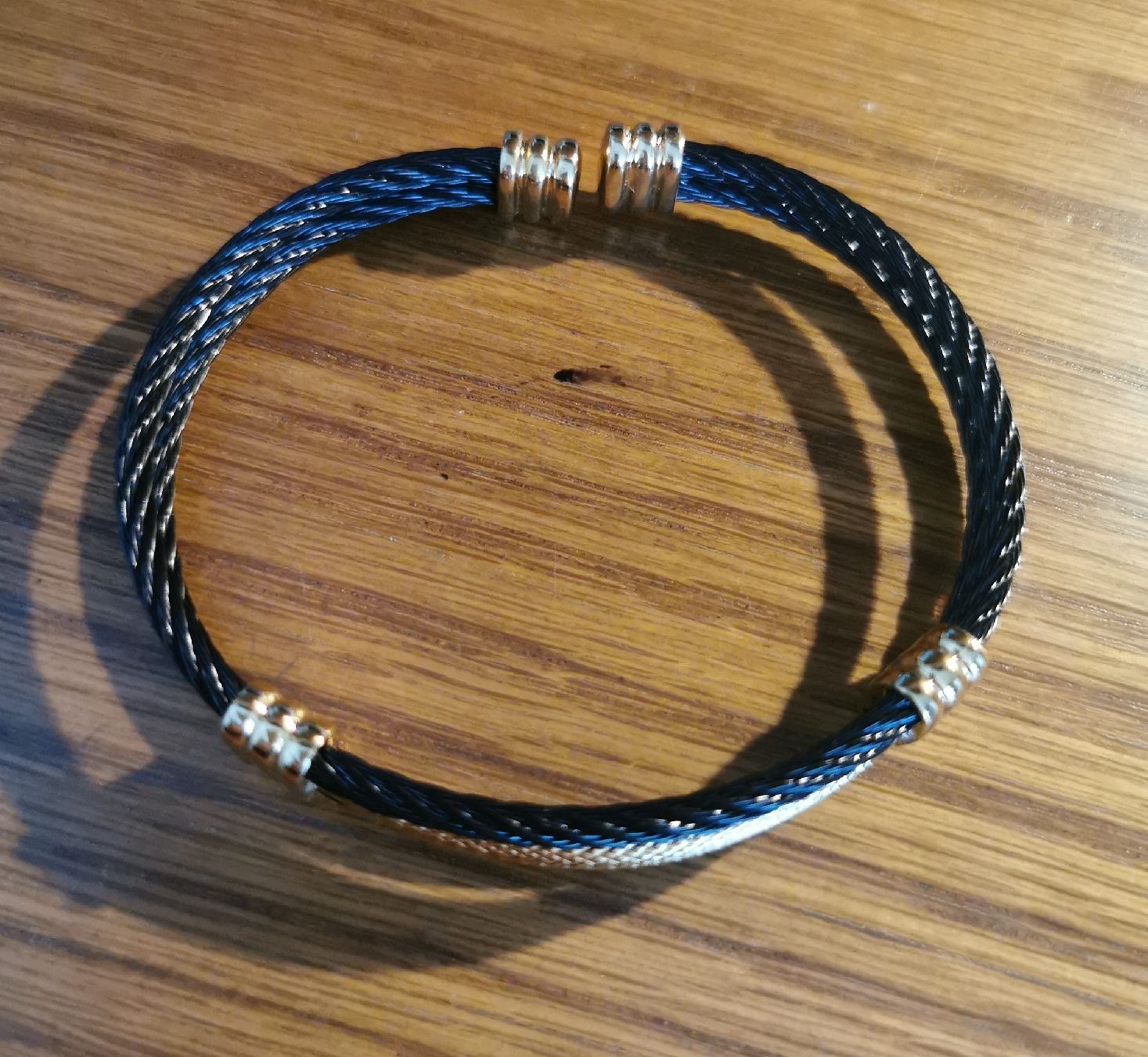 Bracciali & Braccialetti: Bracelet Acier noir & placage doré type Albanu – Nuovo e nell'imballaggio originale da Geneve venduto da Vtss00 1