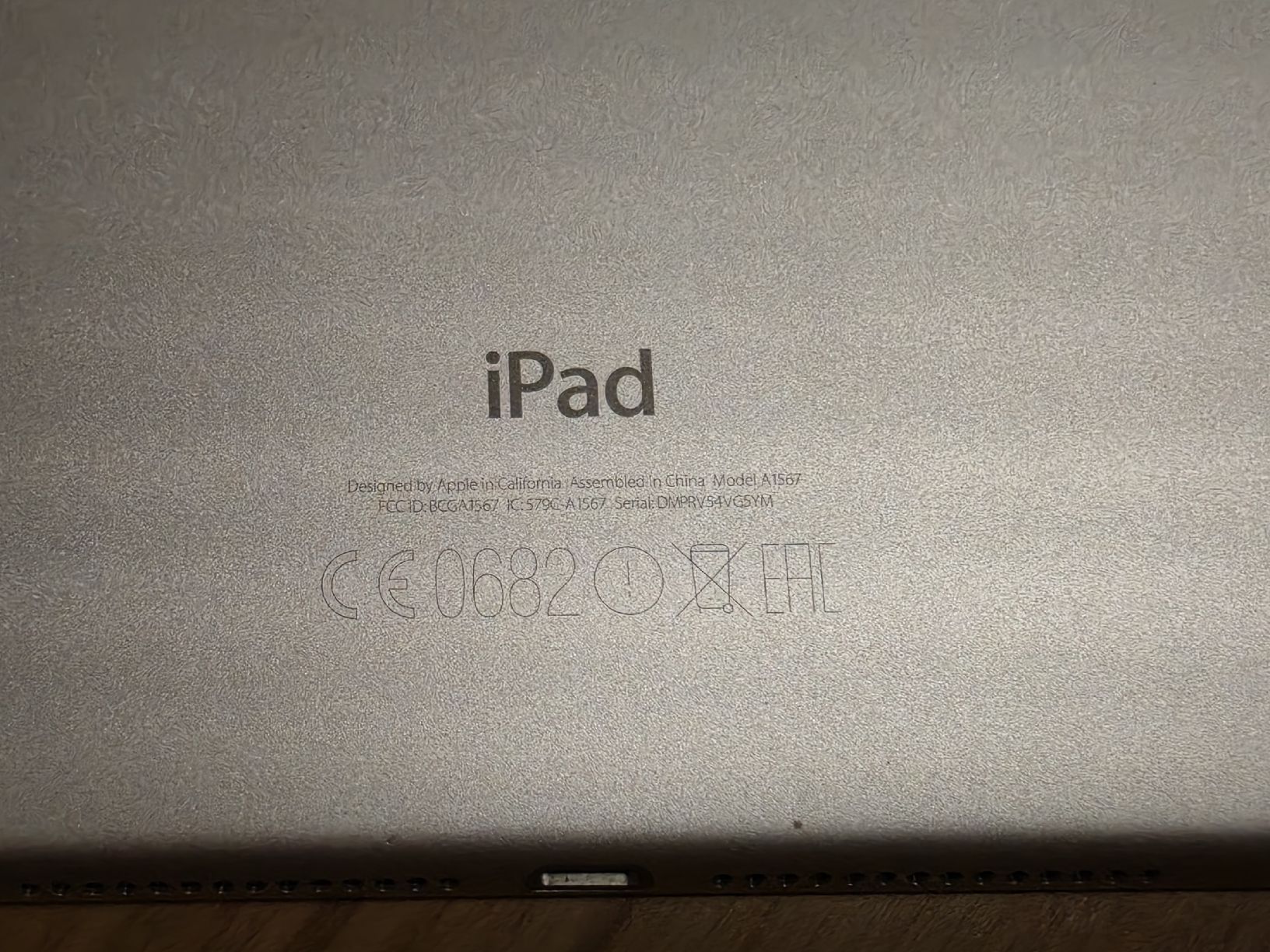 Apple Tablet PC: Apple iPad A1567 gesperrt! – Difettoso da Dorf venduto da 2khtar 3