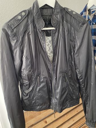 Guess Jacke mit Spitze, dunkelblaue Übergangsjacke, Grösse S