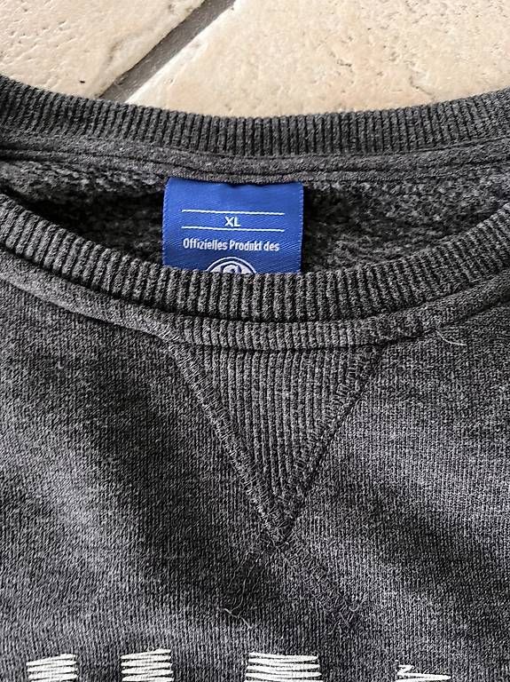 Maglioni & Felpe: Schlake 04 Pullover – Usato da Studen BE venduto da sch_z82c 2