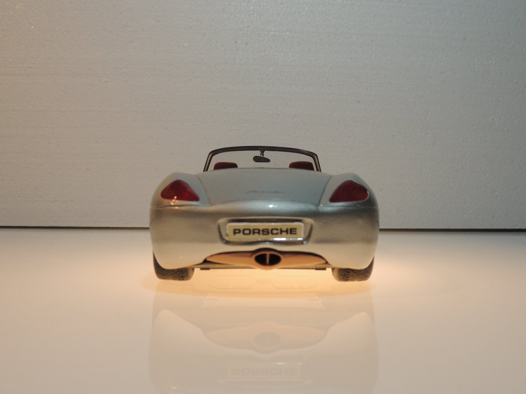 Maisto Modellini d'auto: Maisto Porsche Boxster Concept Sil. 1:18 – Nuovo (secondo la descrizione) da Corminboeuf venduto da corbay 3