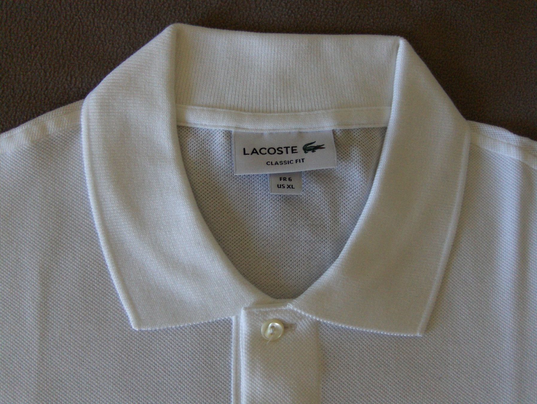 Lacoste Magliette Polo: Lacoste Poloshirt weiss Grösse XL – Usato da Dübendorf venduto da mar_85sd