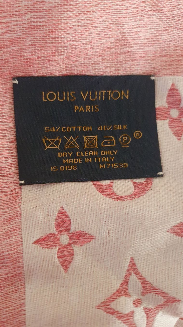 Louis Vuitton Foulard & Sciarpe: Louis vuitton schal monogram tshirting rouge fullset neu – Nuovo e nell'imballaggio originale da Blumenstein venduto da Fantasy-Nails1966 5