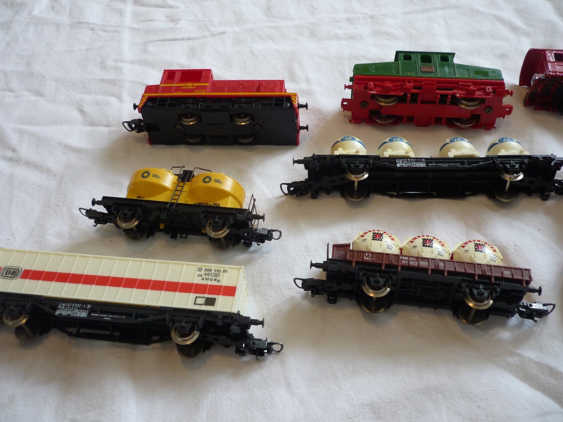 Lima Modellini di ferrovie: 12x Modelbahn - Eisenbahn Lok Zug - Lima - Konvolut – Usato da Beringen venduto da Flatretriever 5