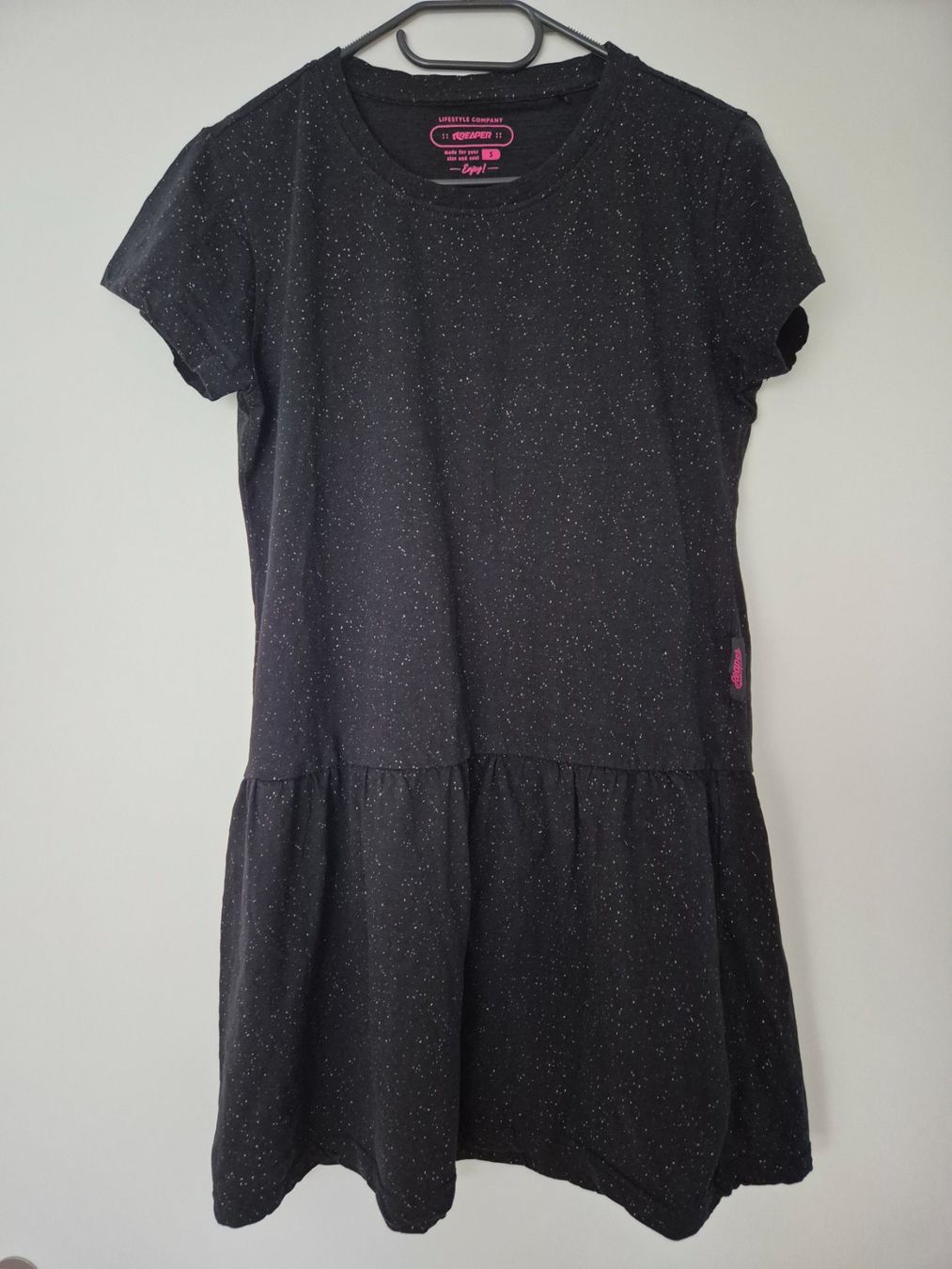 Kleider: Sommerkleid schwarz Grösse S – Gebraucht aus Pfäffikon SZ von Ka6ka