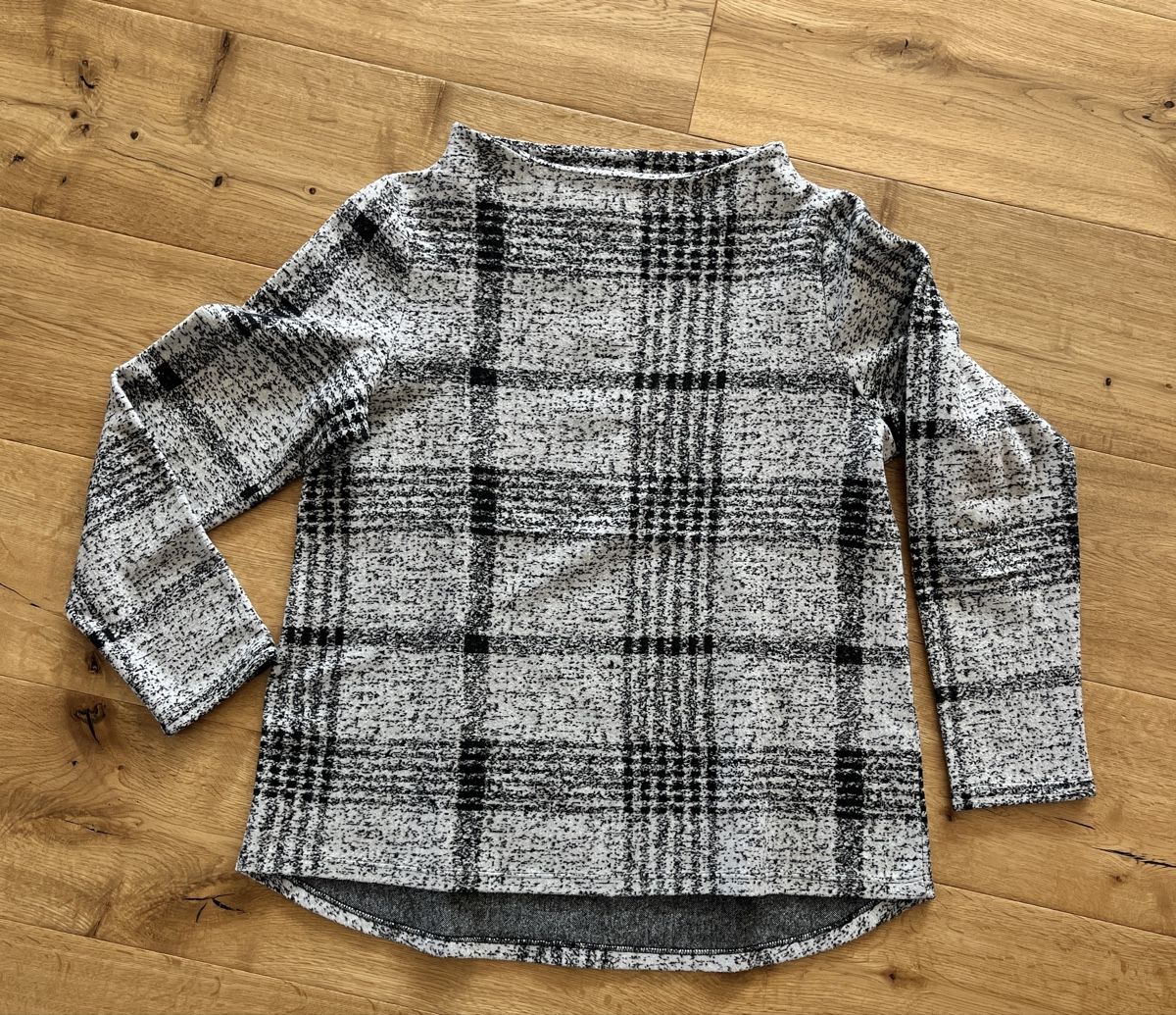 Maglioni & Felpe: VETONO Pullover Gr II – Nuovo (secondo la descrizione) da Weesen venduto da Engadinerin