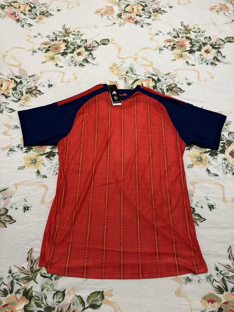 Adidas Leibchen & Hosen: Spanien Trikot XL – Neu und originalverpackt aus Goldach von Anfield02 1