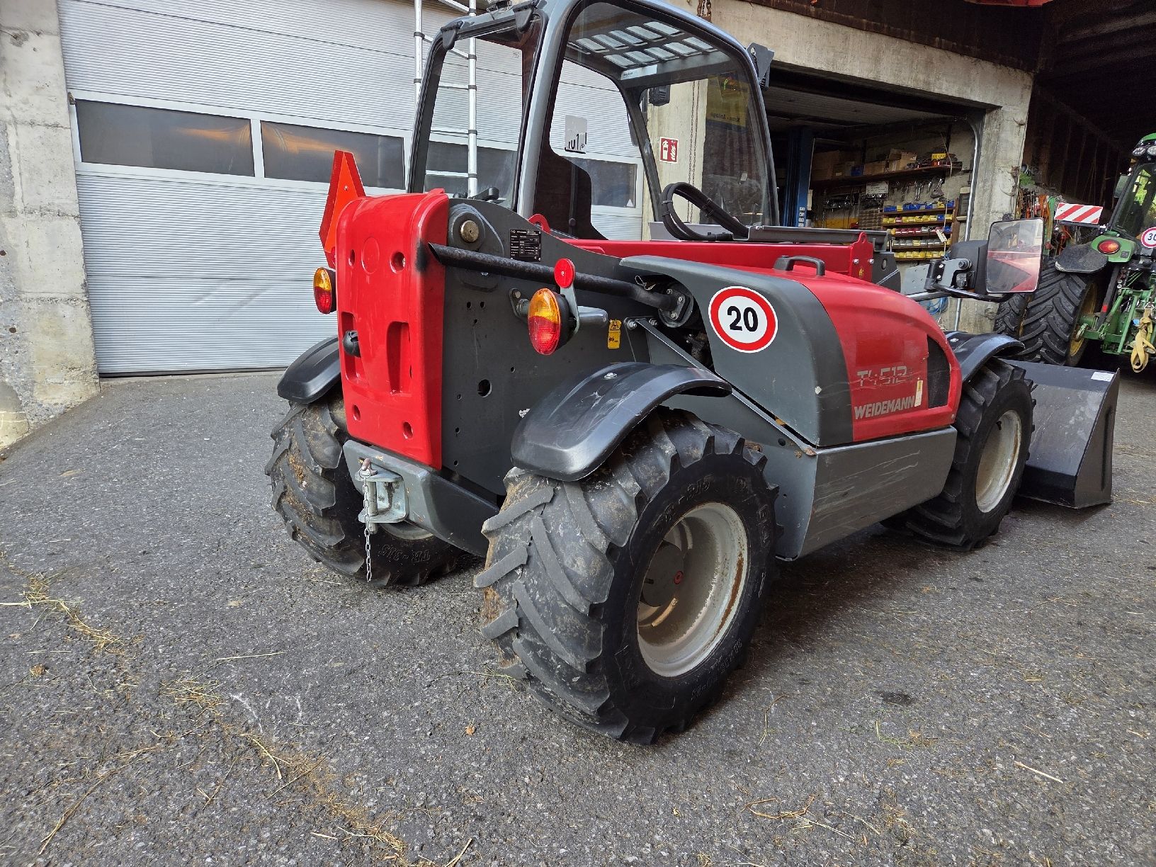 Weidemann Caricatori: Teleskoplader Weidemann 4512 – Usato da Unteriberg venduto da Prinz011 4
