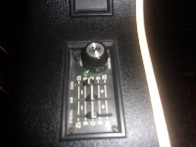 Strumenti musicali: Ovation  USA – Usato da Brittnau venduto da hei_7jdk 3