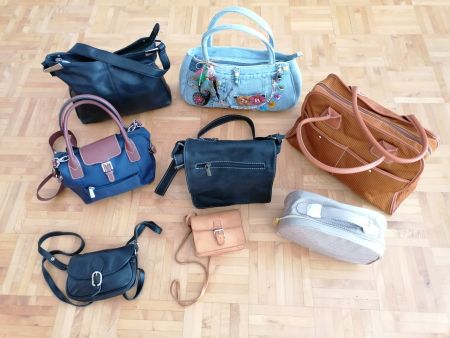 Flohmarkt sehr gepflegte Damen und Herren Handtaschen
