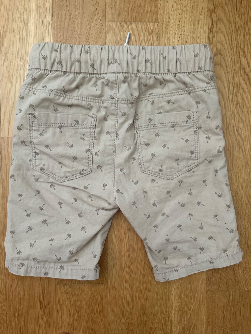 Pantaloni: Kurze Hose Gr. 80 Top Zustand – Nuovo (secondo la descrizione) da Unterägeri venduto da StefanGekko 2