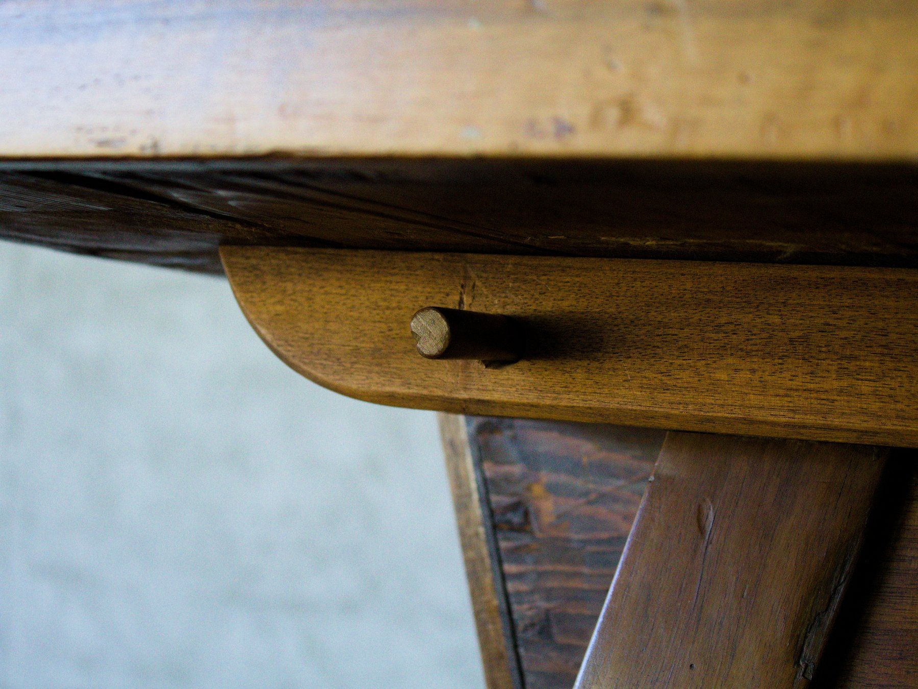 Tavoli: Table rustique – Usato da Les Mayens-de-Sion venduto da valbroc 6