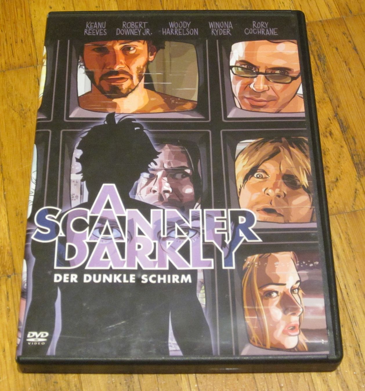 Alle DVDs: A Scanner Darkly DVD mit Keanu Reeves – Gebraucht aus Dietikon von Rabia