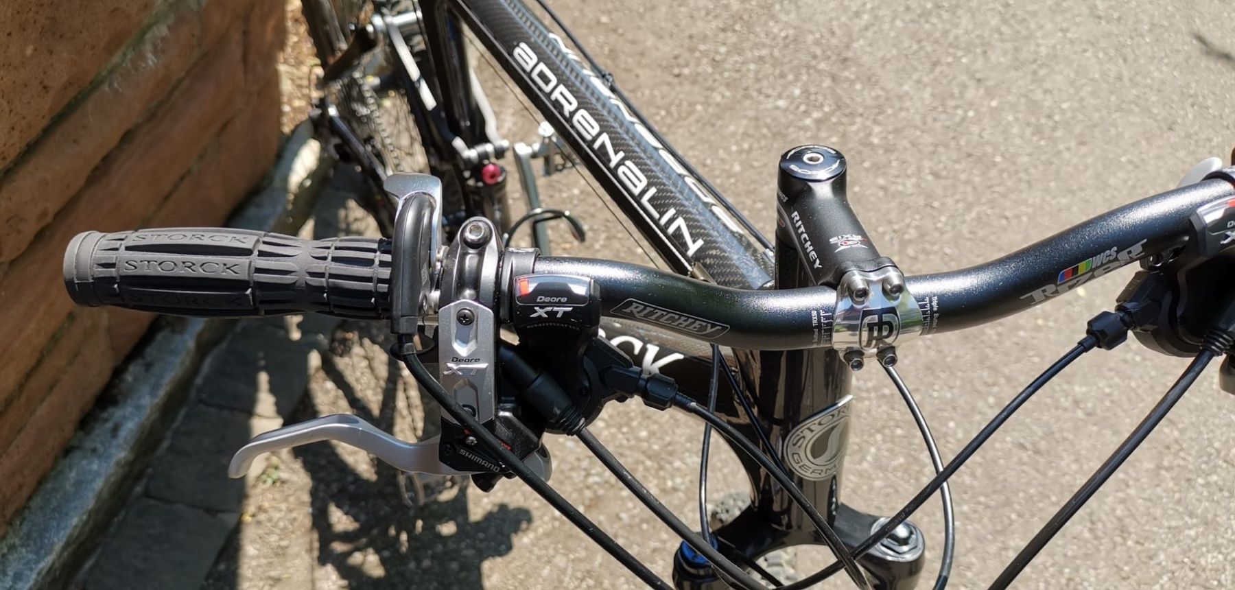 Storck Velos: Storck Adrenalin Carbon Fully MTB – Gebraucht aus Arlesheim von kmi24 5