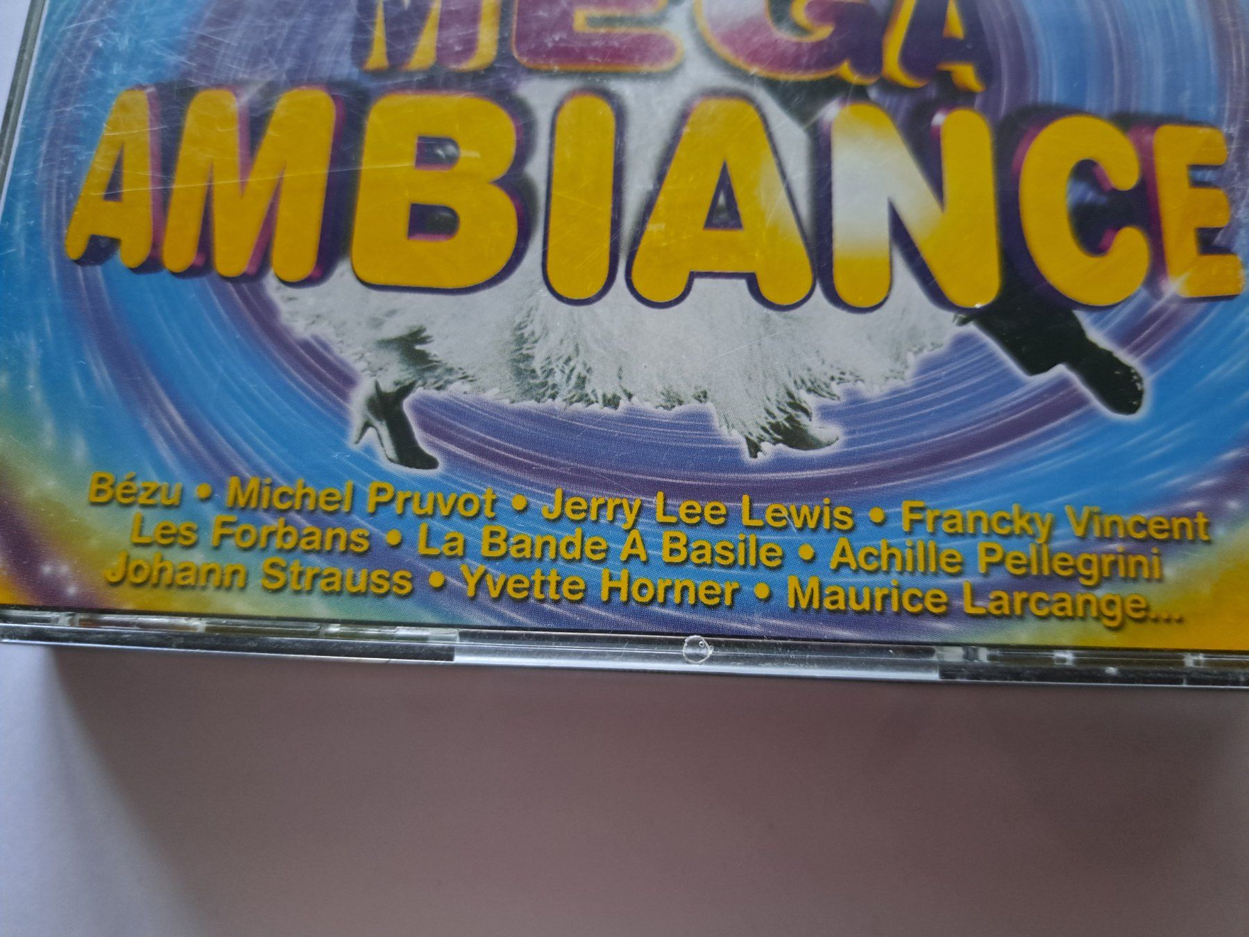 CD: Cd Coffret Mega Ambiance - 4 Cds – Usato da Pully venduto da bro_n52j 1
