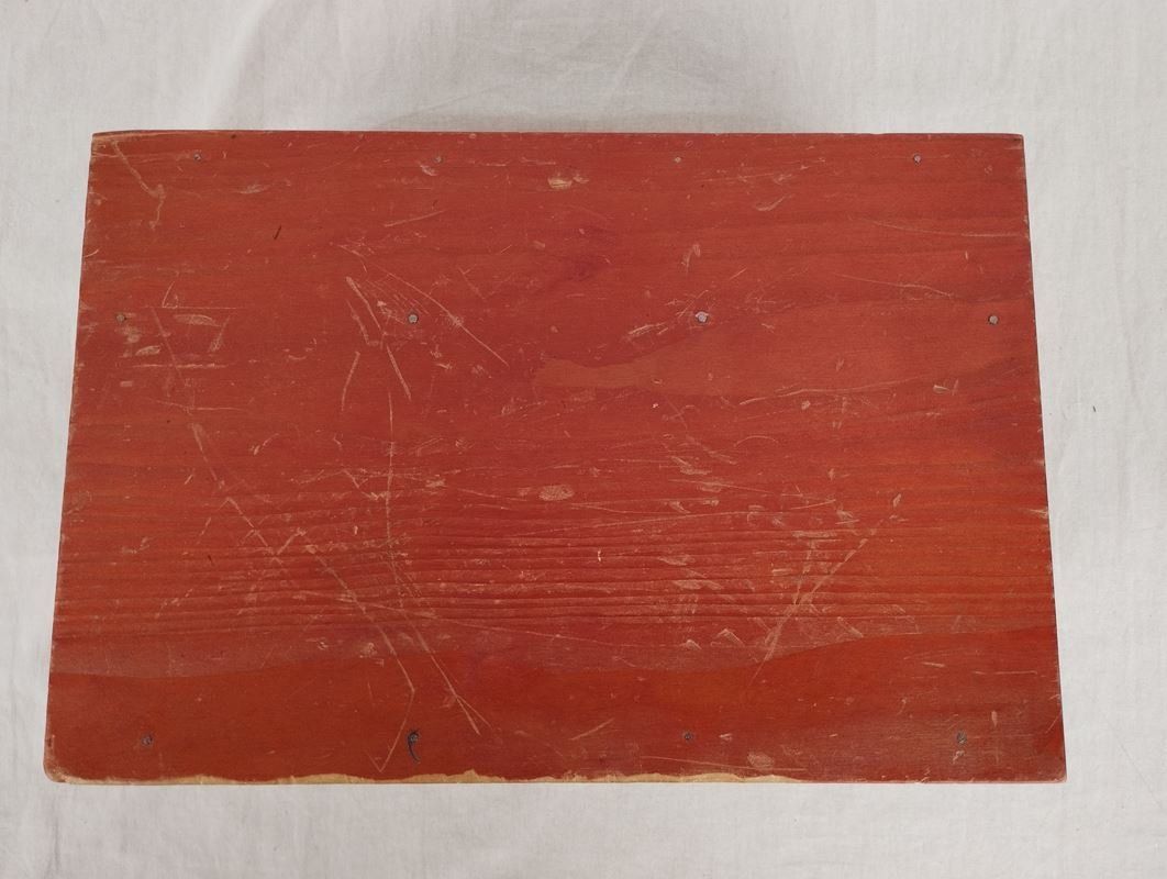 Spielzeuge: Antike Holz-Spielzeug-Garage – Gebraucht aus Schübelbach von Restwert_Schubelbach 6