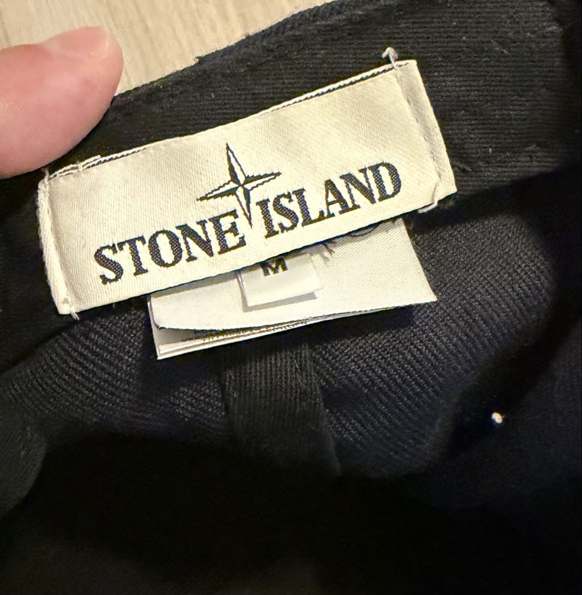Stone Island Chapeaux, bonnets & casquettes: Stone Island hat  – D'occasion à Sugiez par Jerem2894 1