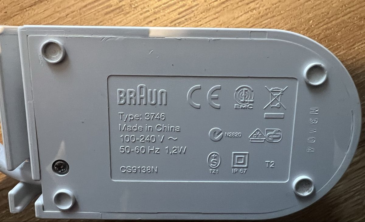 Oral B Zahnpflege: Oral B Pulsonic Ladestation Typ 3746 – Gebraucht aus Biberist von Marcelle_K_1983 2