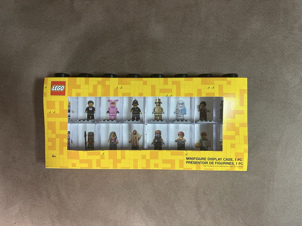 Lego Statuette: LEGO MINIFIGUREN SHOWCASE NEU – Nuovo e nell'imballaggio originale da Unterstammheim venduto da Robin059