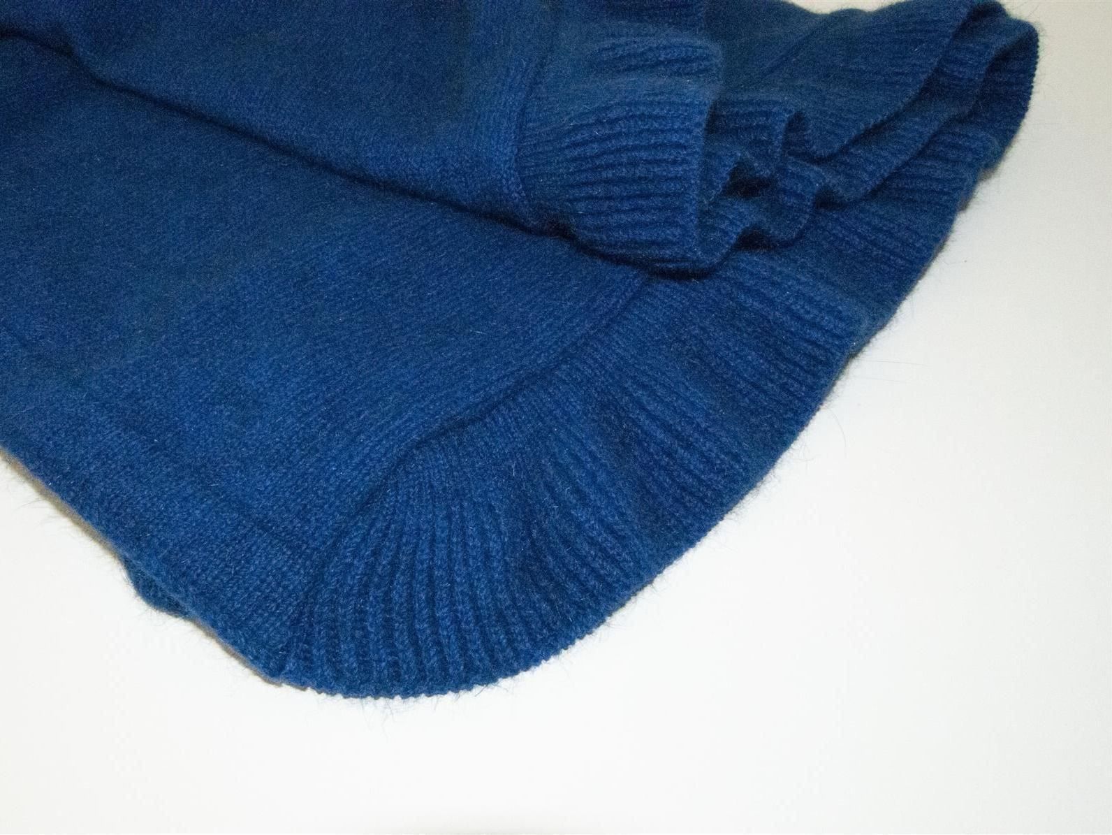 Foulards, Tücher & Schals: Possum Schultertuch blau mit Rüsche – Neu und originalverpackt aus Zollikofen von marys-choice 1