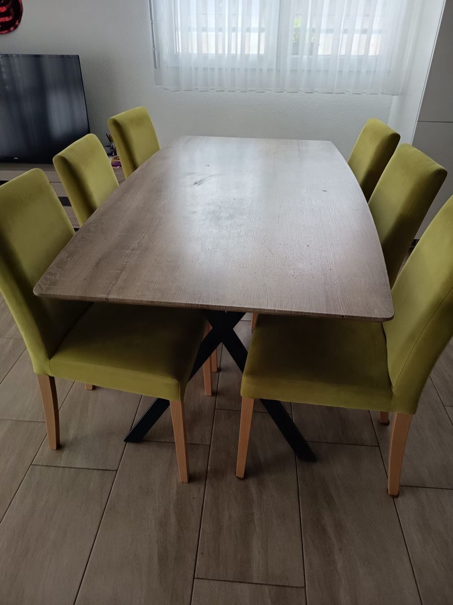 Tischset: Gratis: Esstisch und 6 Stühle – Gebraucht aus Wangen b. Olten von esma010