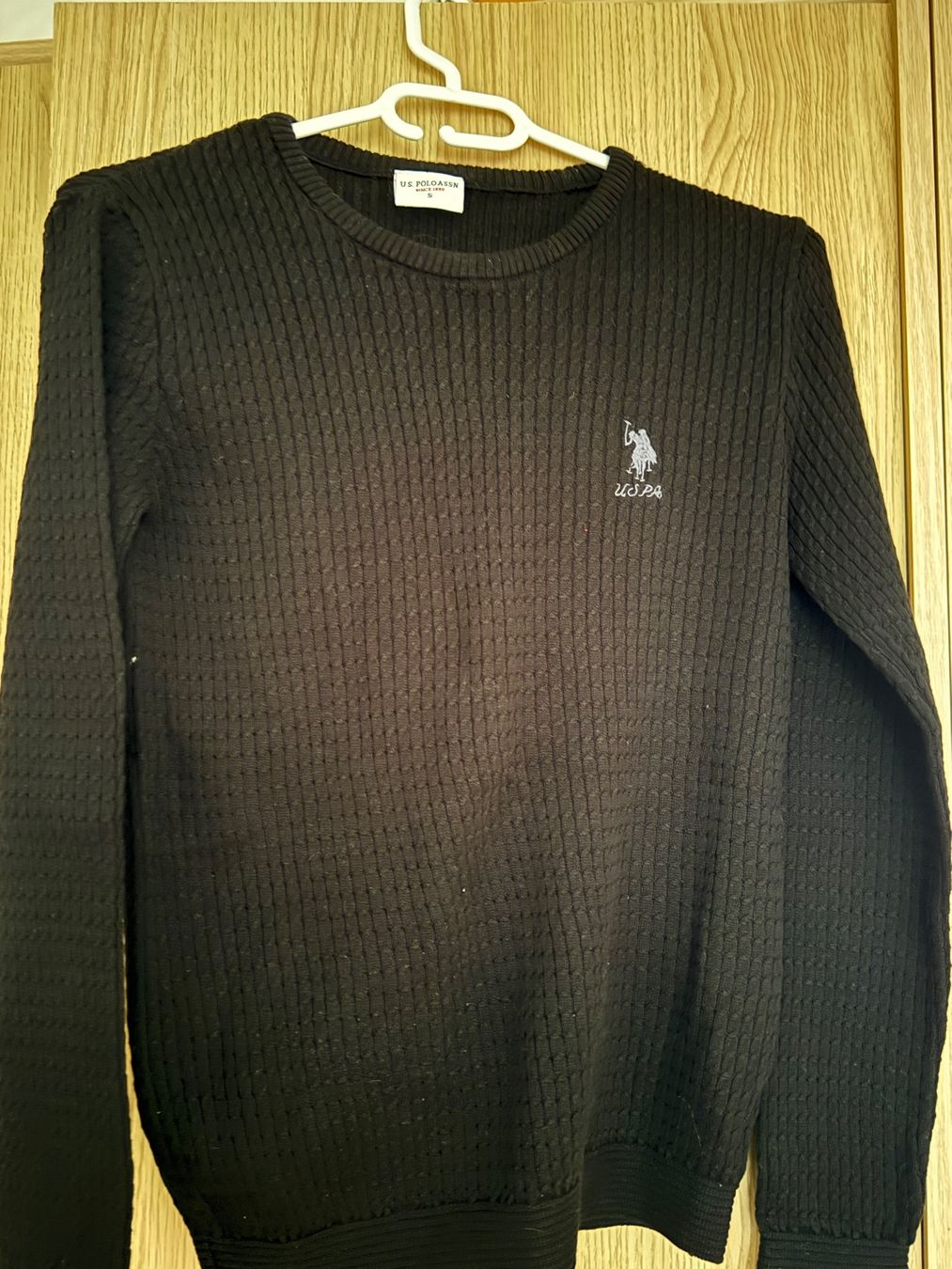 US Polo Maglioni & Felpe: Pullover – Usato da Basel venduto da cey_ns7g