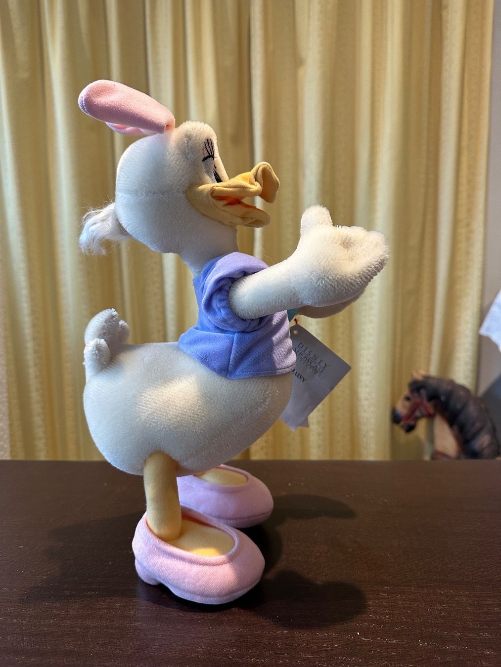 Fumetti: Disney SHOWCASE  DAISY – Nuovo e nell'imballaggio originale da Mumpf venduto da A_B_E 1